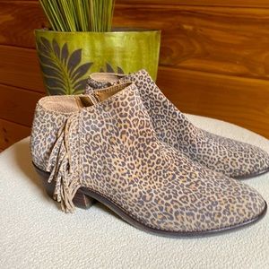 Lucky ankle boots